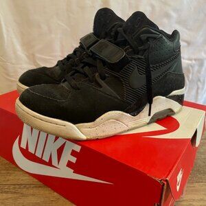 Nike Air Force 180